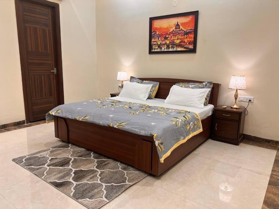 5Bhk Home Away From Home At Ranjit Avenue Amritsar Exterior photo